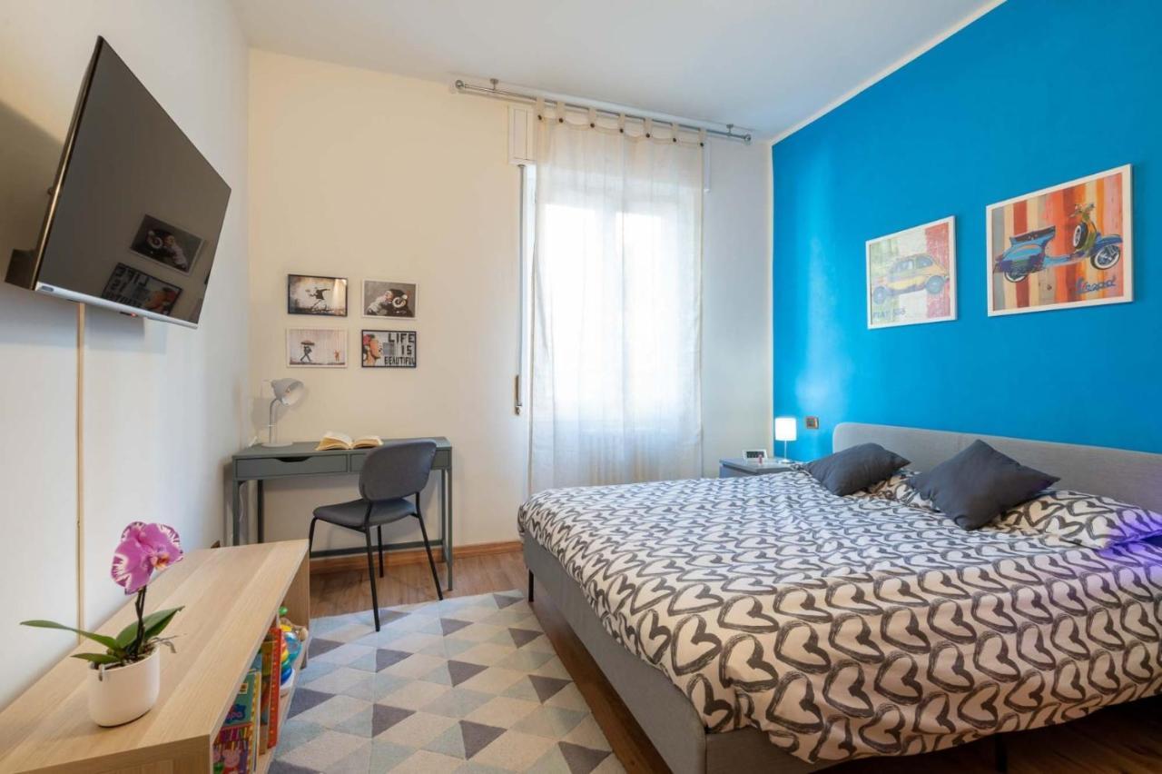 Апартаменты Casa Martina- Airport Free Shuttle-H24 Бергамо Экстерьер фото